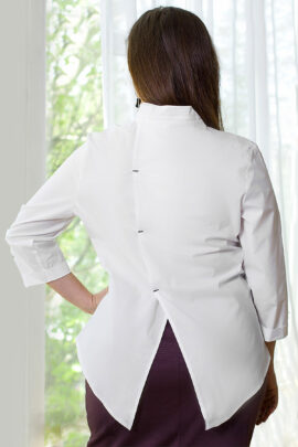 Balti moteriški marškiniai su detale nugaroje