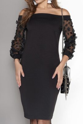 Juoda progine suknele