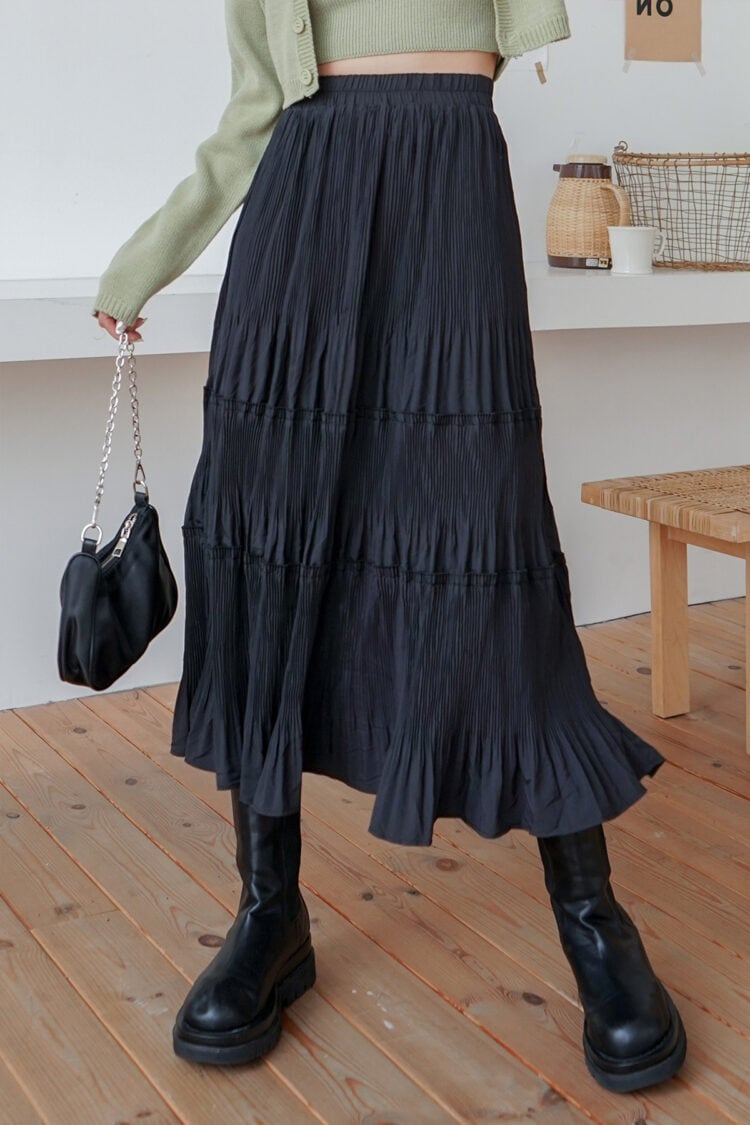 juodas ilgas moteriskas sijonas