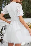 Balta suknelė su nėriniais